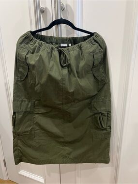 TNA Olive Green Cargo Midi Skirt with Drawstring Waist